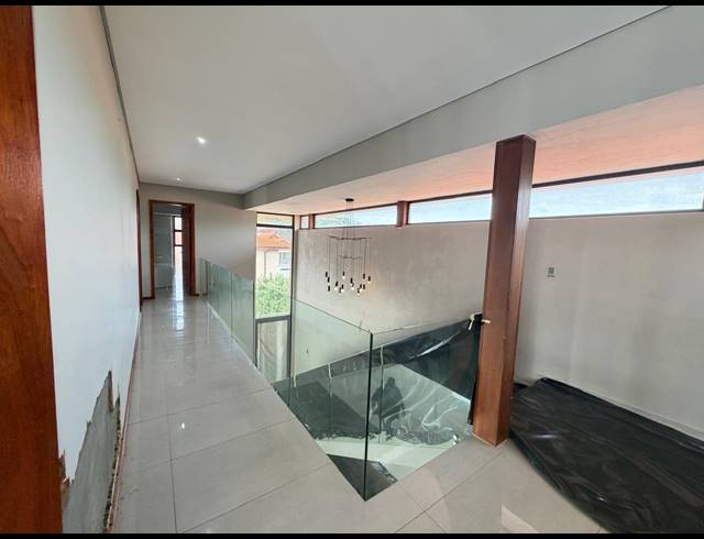 5 BEDROOM FREESTANDING TO LET IN HILLTOP PRIVATE ESTATE